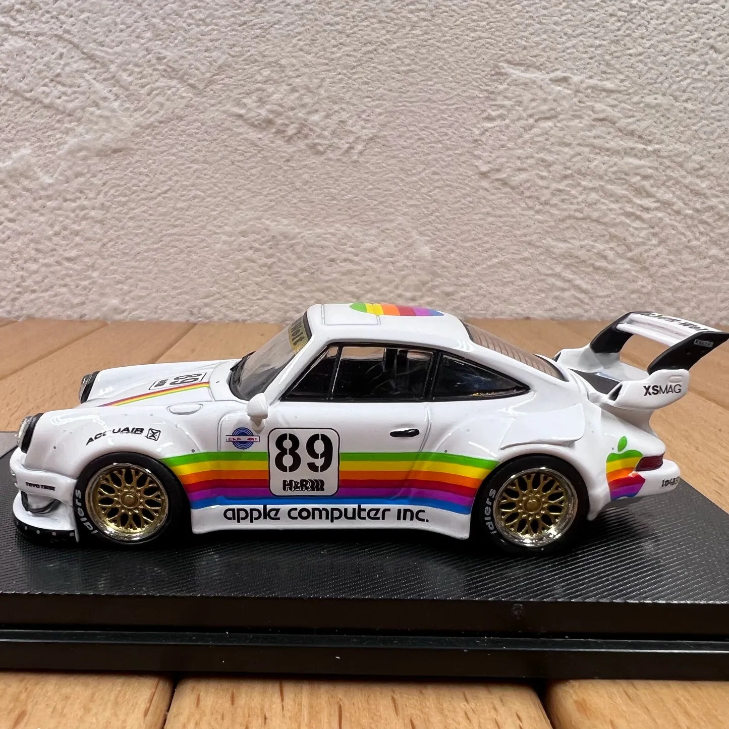 50673 rwb porsche diecast detailing