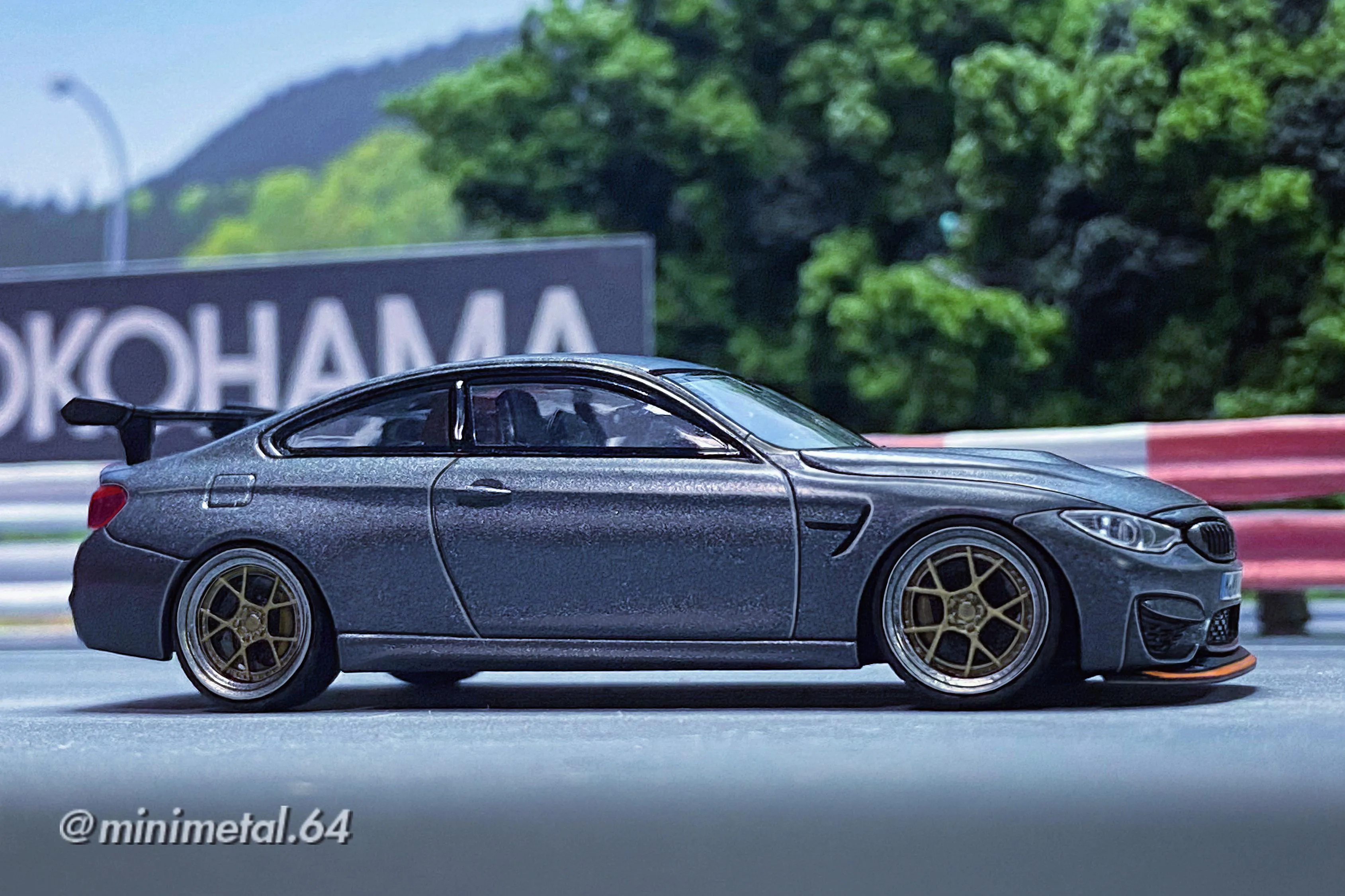 50677 bmw m4 gts diecast model1