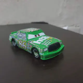 /img/50679-cleaning-cars-diecast.webp
