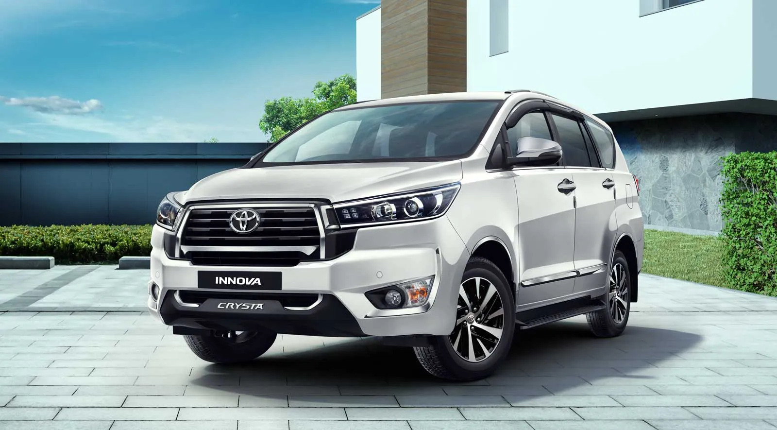 50695 diecast innova crysta exterior