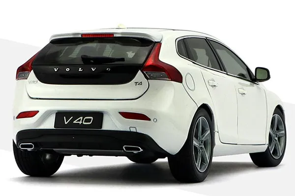 50725 volvo v40 diecast model kinetic