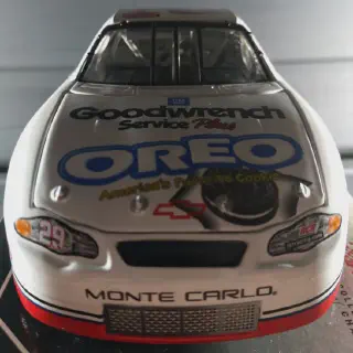 /img/50779-vintage-nascar-diecast-collection.webp