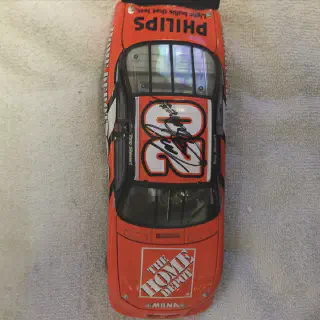 /img/50857-carolinas-diecast-models.webp