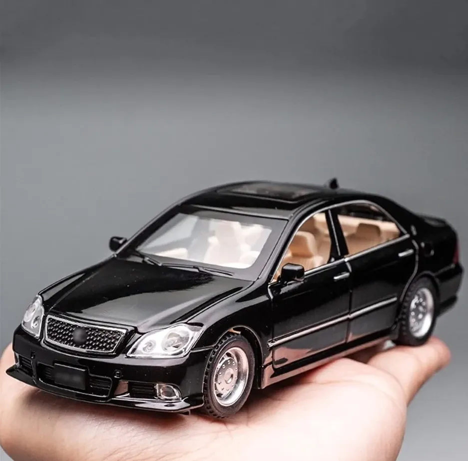 50873 diecast toyota crown detailing