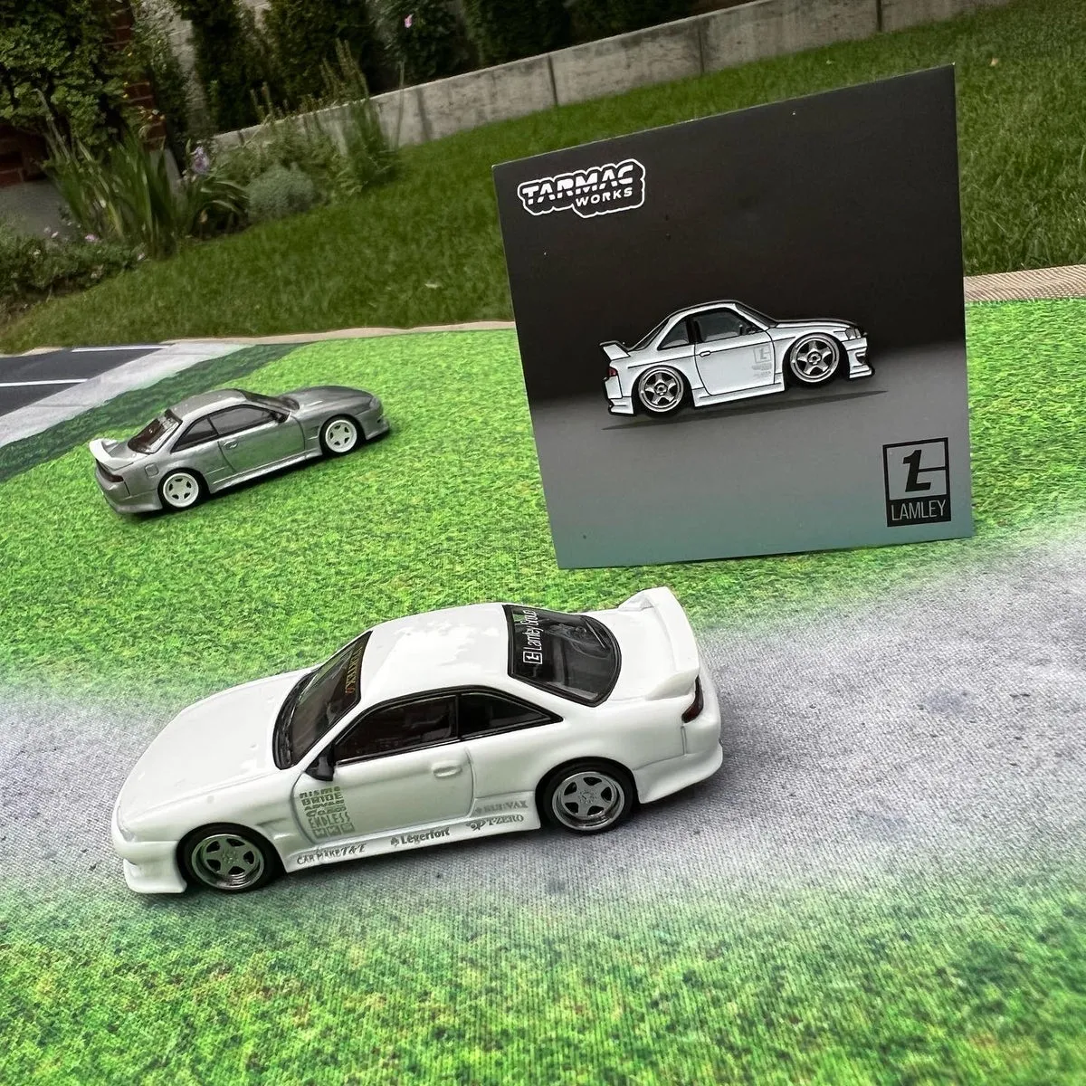 /img/50875-diecast-cars-maintenance.webp