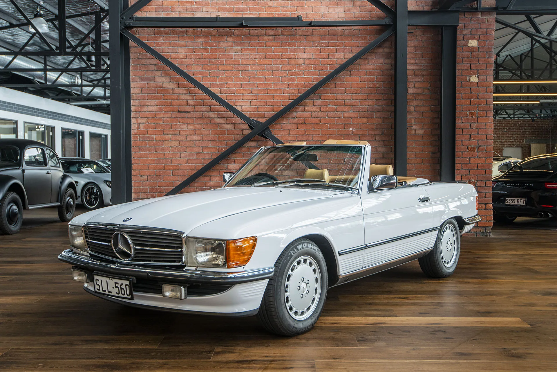 50878 mercedes 560sl diecast display