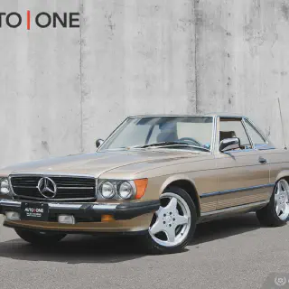 /img/50878-mercedes-560sl-diecast-factory.webp