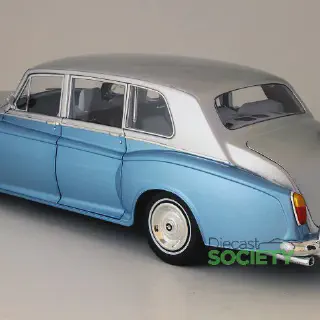 /img/50934-kyosho-diecast-collection.webp