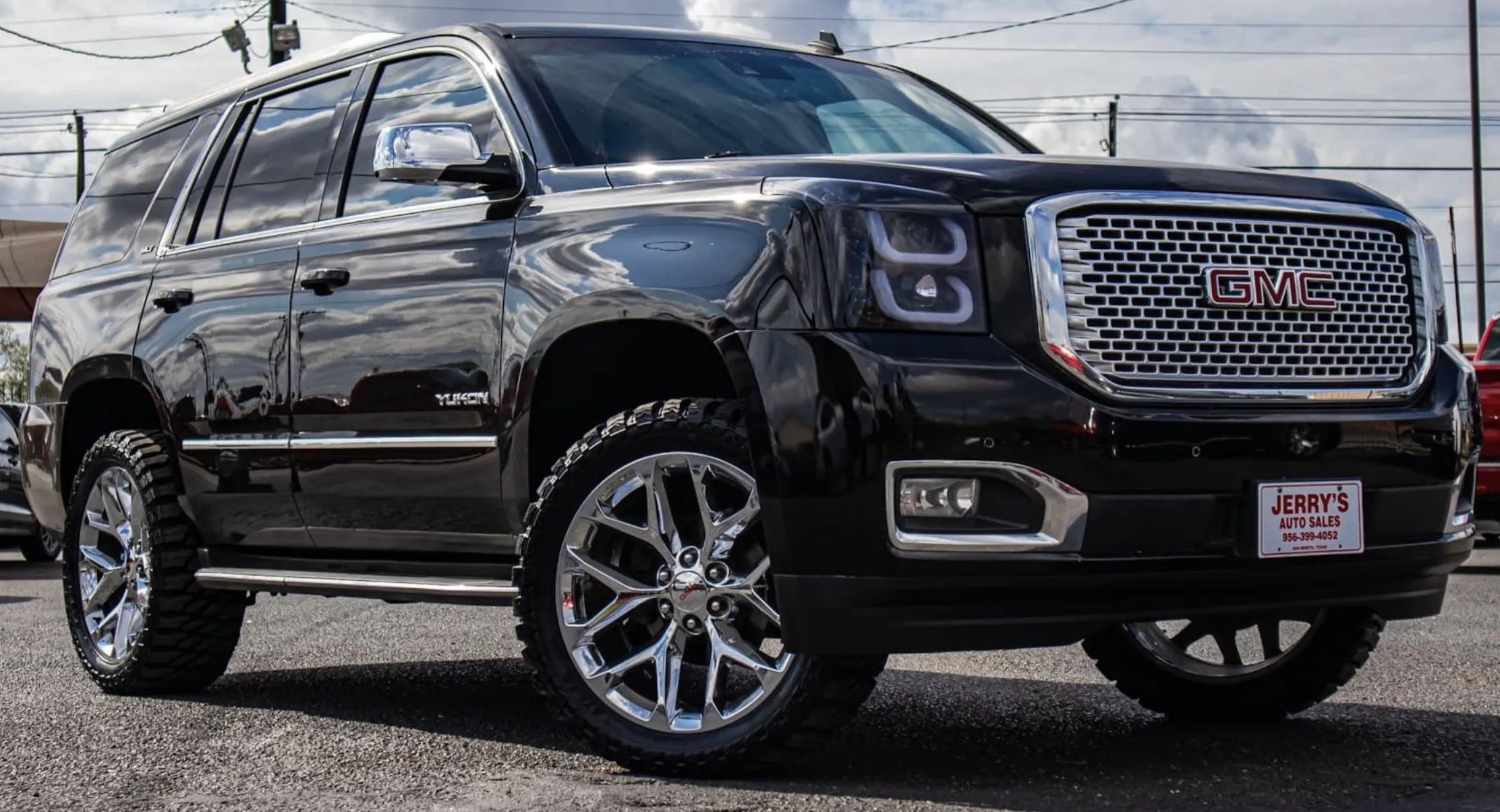 /img/50935-yukon-denali-diecast-collector-group.webp
