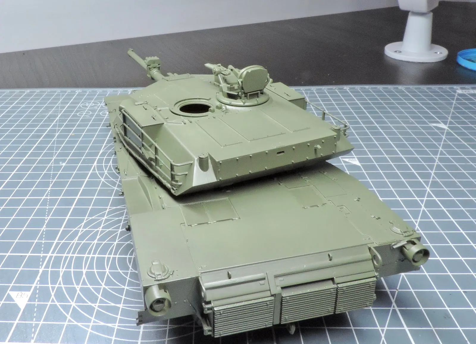 50937 m1 abrams diecast model track movement