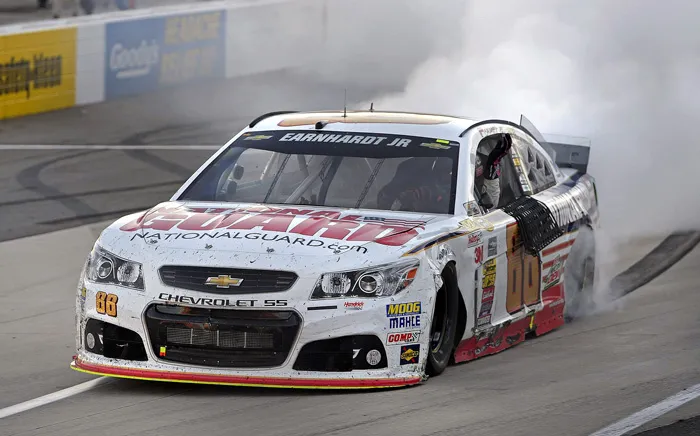 50940 dale jr martinsville win diecast car image