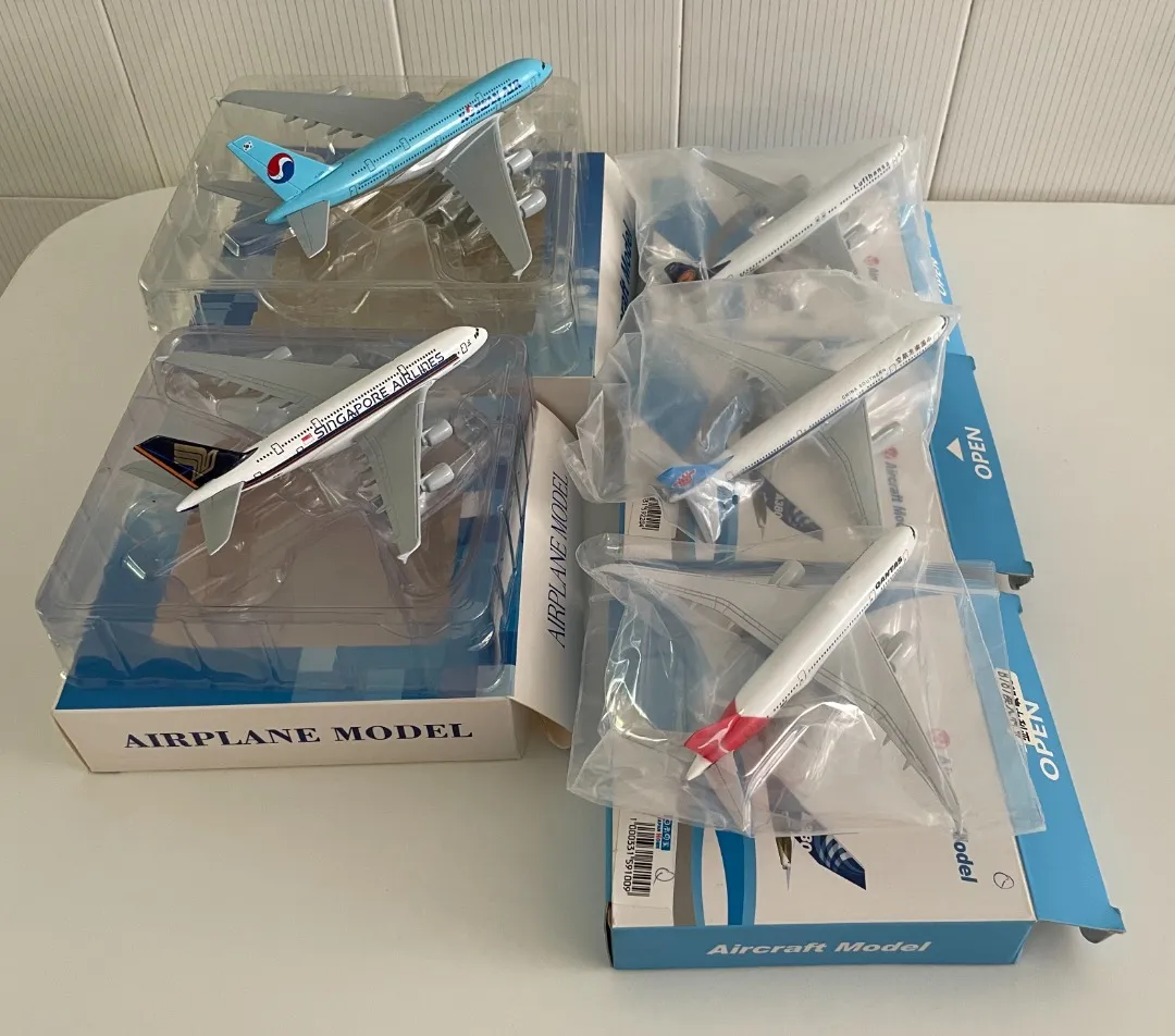 /img/50948-manufacturer-5-airplane.webp