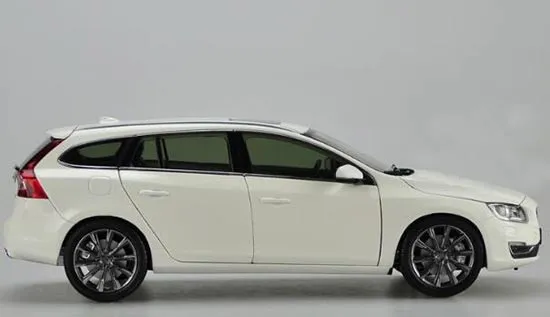 50978 volvo v60 diecast r design