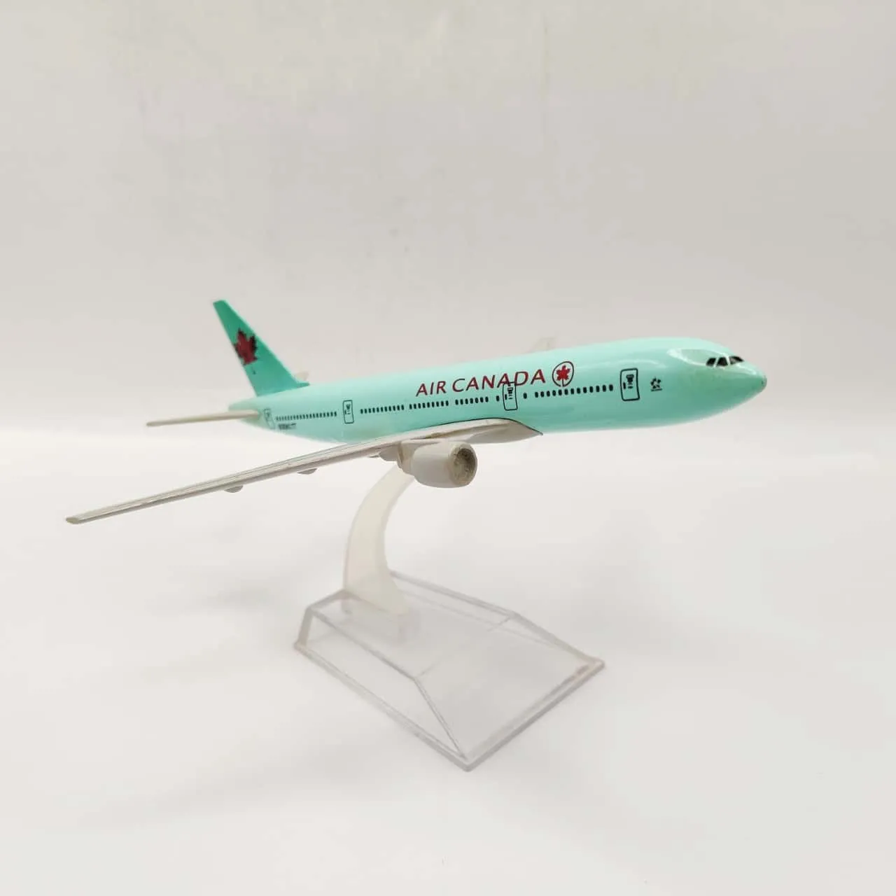 /img/51005-diecast-model-planes-canada-shop.webp