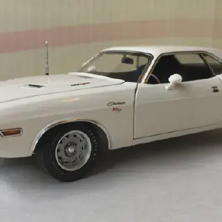 /img/51007-collectible-cars.webp
