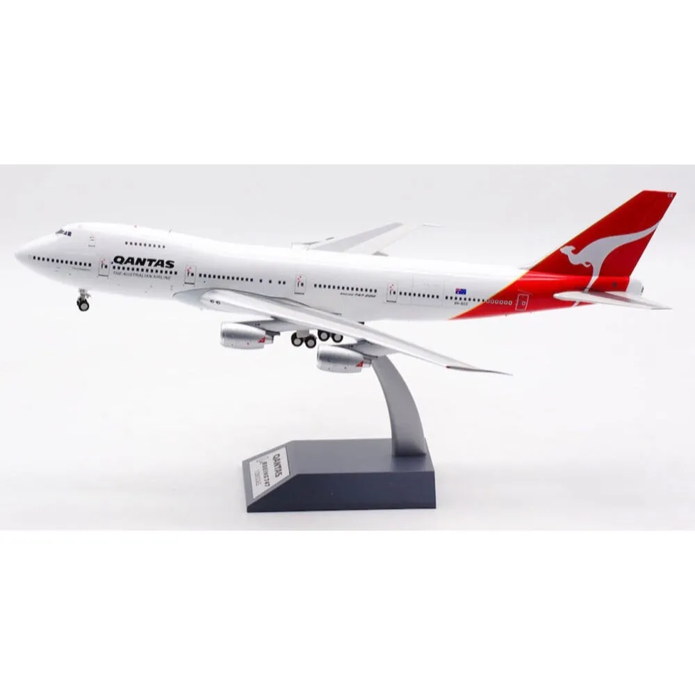 51039 diecast display