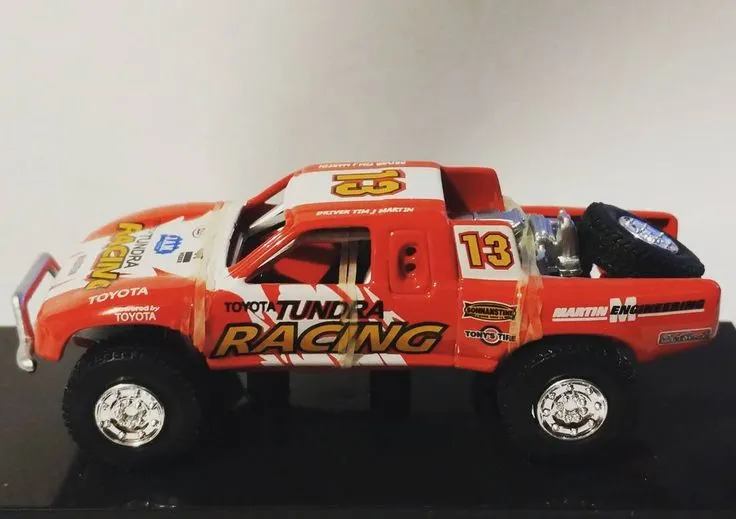 51052 vintage race car diecast