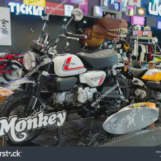 /img/51055-rare-diecast-car.webp